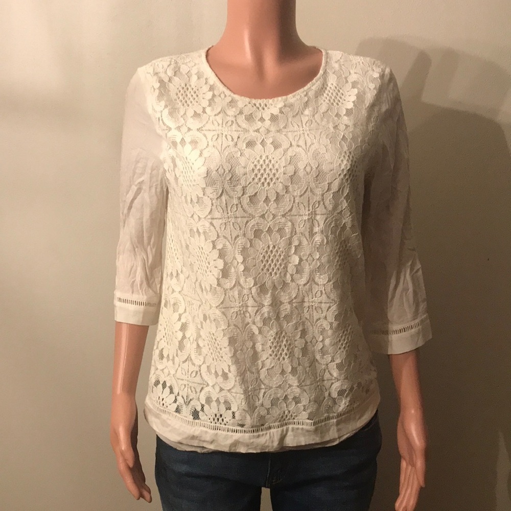 Beautifully detailed cream lace top